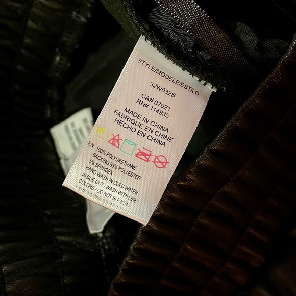 XS Black Faux Leather Jogger Pants - Picture 4 of 9